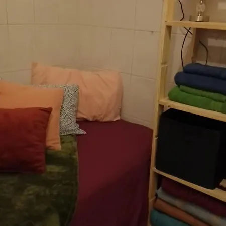Residencial Brazen Bed & Breakfast