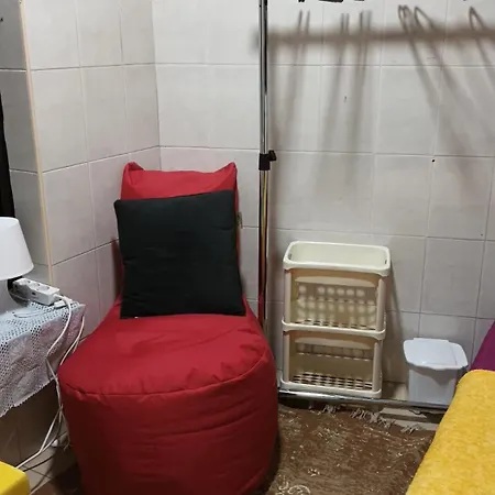 Residencial Brazen Bed & Breakfast *